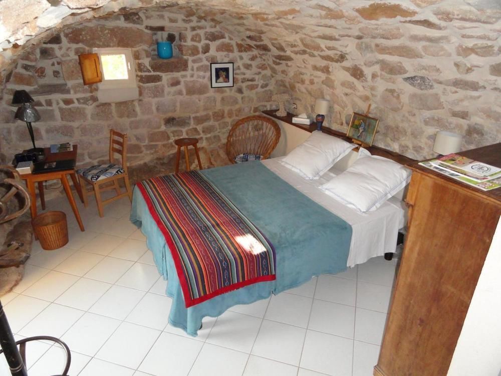 Chambre D'Hotes Au Creux Du Chambon Жуайёз Экстерьер фото